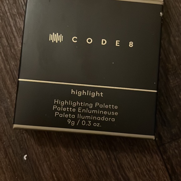Code 8 Mood Highlight  Palette - Picture 6 of 6